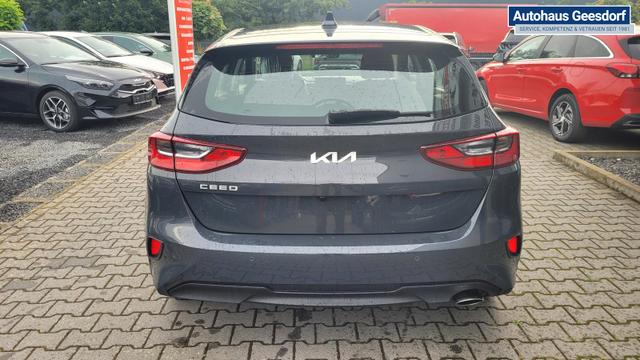 Kia Ceed SPIN 1.5 T-GDI AT Kamera*Sitzheizung*APP*Navi 