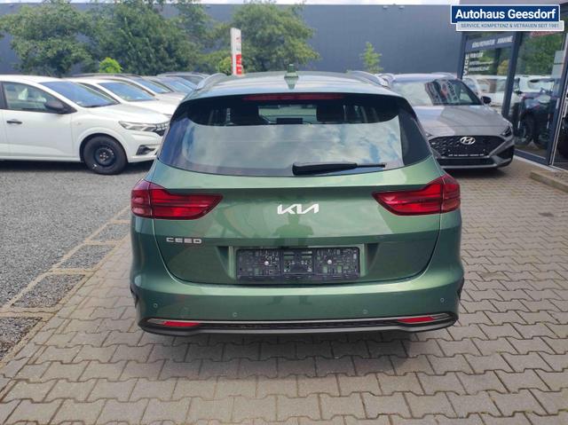 Kia Ceed Sportswagon Spin SW Spin*MJ25*Navi*Shzg*Lhzg*PDC*Cam*16Zoll* 