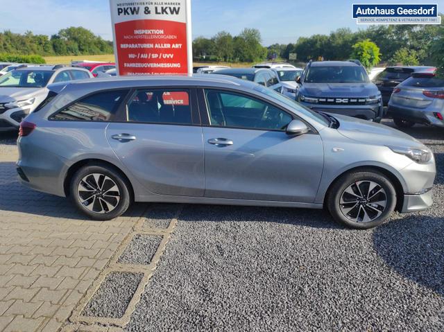 Kia Ceed Sportswagon Spin SW AT Spin*Navi*Shzg*Lhzg*PDC*Cam*16Zoll 