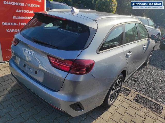 Kia Ceed Sportswagon Spin SW AT Spin*Navi*Shzg*Lhzg*PDC*Cam*16Zoll 