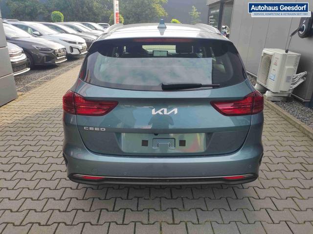 Kia Ceed Sportswagon Spin SW Spin*MJ25*Navi*Shzg*Lhzg*PDC*Cam*16Zoll* 