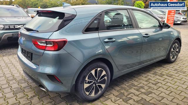 Kia Ceed SPIN AT*Navi*Shzg*Lhzg*PDC*Cam*16Zoll* 