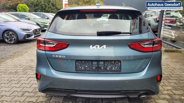 Kia Ceed SPIN AT*Navi*Shzg*Lhzg*PDC*Cam*16Zoll* 