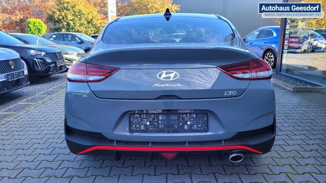 Hyundai i30 FastbackN N Line Fastback Line*LED*Navi*Shzg*PDC*Cam*18Zoll 