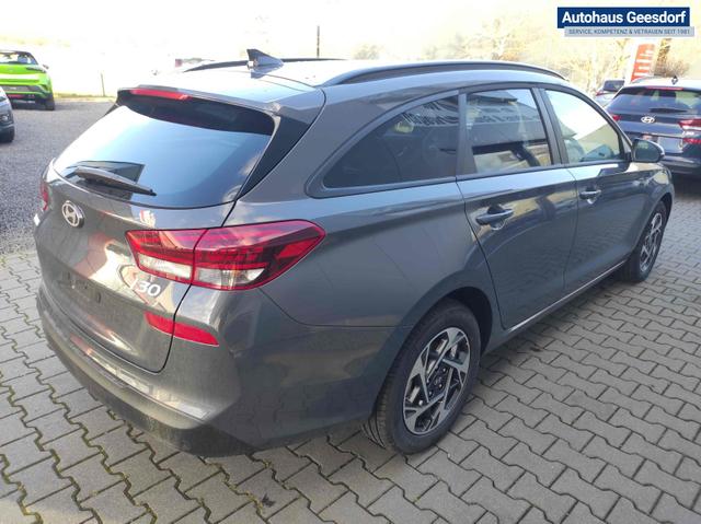 Hyundai i30 Kombi Smart SW Family*LED*Navi*Shzg*Lhzg*PDC*Cam*16Zoll* 