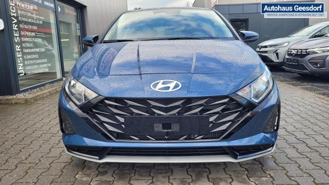 Hyundai i20 Family Family*Navi*Shzg*Lhzg*PDC*Cam*16Zoll*ACA* 