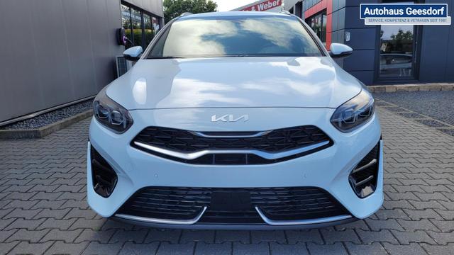 Kia Ceed Sportswagon GT Line SW Line*LED*Navi*Shzg*PDC*Cam*17Zoll* 