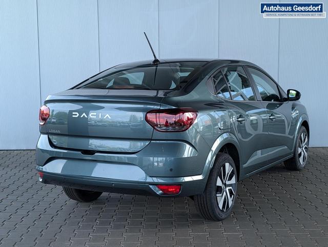 Dacia Logan EXPRESSION TCe 90 / NAVI Carplay LED Tempomat PDC *Frei Haus geliefert* 