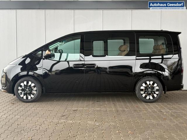 Hyundai Staria Luxury 1.6 T-GDi HEV 2WD 7-Sitzer / 360&deg; Kam. 4x Shz + Sitzbel&uuml;ftung Leder 