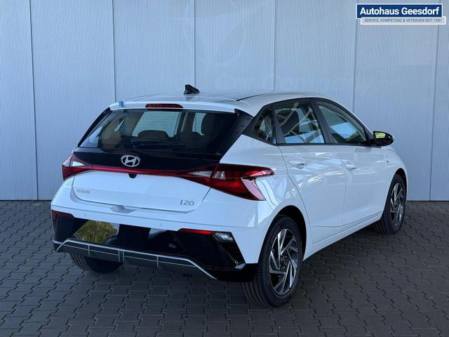 Hyundai i20 6 MT 100 PS mHev 1.0 T-GDI Comfort / PDC m.Kamera Tempom./ Carplay ALU16 