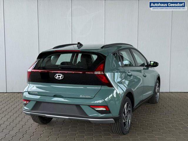 Hyundai BAYON Wave 1.2 MPI / Sitz & Lenkradheizung Navi Rückfahrkamera Tempomat Alu 16" 