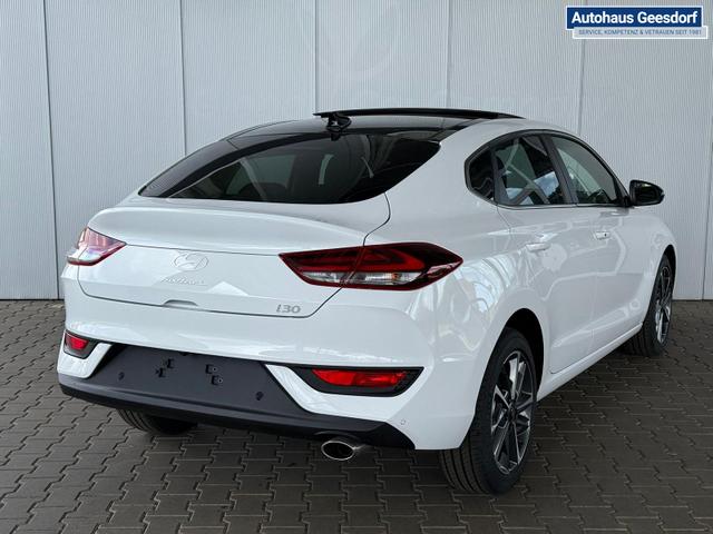 Hyundai i30 Fastback Go Plus 1.5 TGDI 48V DCT / Panoramadach ACC Sitz + Lenkradheizung LED Keyless Alu 17" 