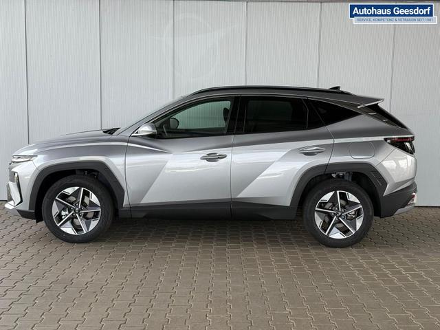 Hyundai TUCSON E-Motion 1.6 T-GDI 2WD 48V DCT / Panoramadach ACC Sitz + Lenkradheizung LED Navi PDC V&H Kamera Alu 18" 