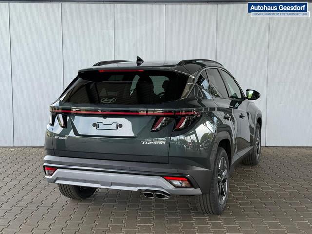 Hyundai TUCSON E-Motion 1.6 T-GDI 2WD 48V DCT / Panoramadach ACC Sitz + Lenkradheizung LED Navi PDC V&H Kamera Alu 18" 