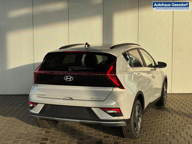 Hyundai BAYON Premium 1.0 T-GDI 100 PS 48V 7DCT / Keyless ACC Soundsystem BOSE Sitz + Lenkradheizung LED Navi PDC V&H Kamera Totwinkel Alu 16" 