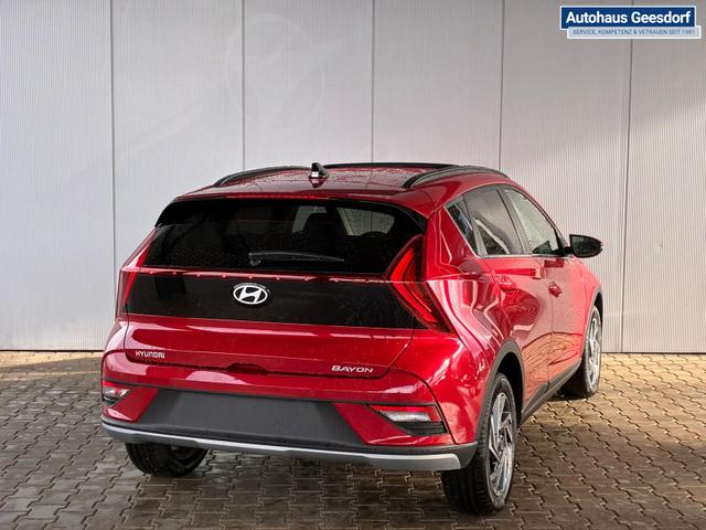Hyundai BAYON Premium Sky 1.0 T-GDI 100 PS 48V 7DCT / Keyless ACC Soundsystem BOSE Sitz + Lenkradheizung LED Navi PDC V&H Kamera Totwinkel Alu 16" 