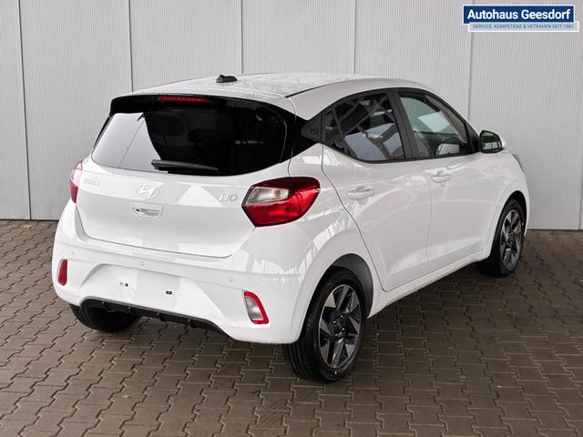 Hyundai i10 Advance 1.2 GDI Automatik / Rückfahrkamera Sitz + Lenkradheizung Navi Alu 15" 