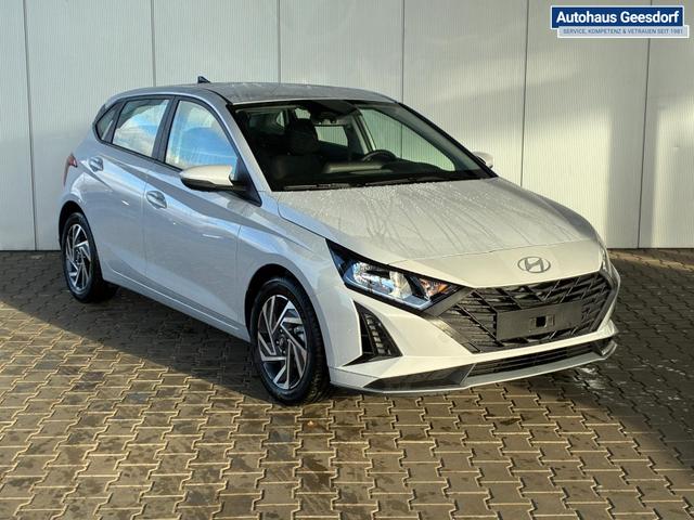 Hyundai i20 1.2 MPI 5MT Comfort / Navi Carplay Rückfahrkamera Tempomat Alu 16" 