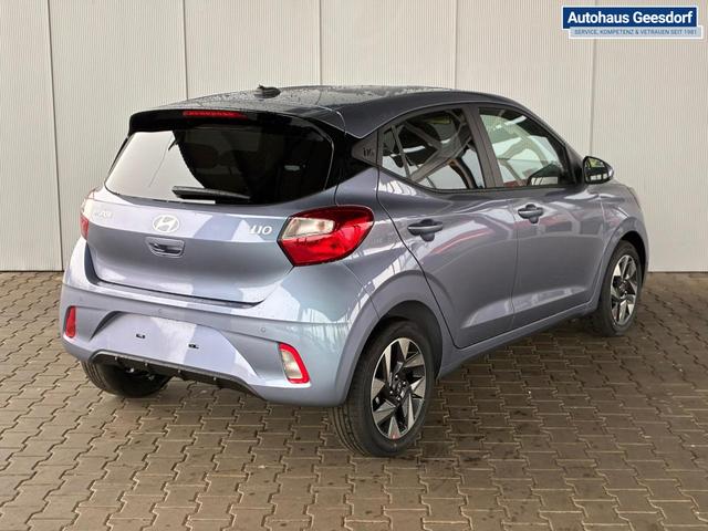 Hyundai i10 Advance 1.2 GDI Automatik / Rückfahrkamera Sitz + Lenkradheizung Navi Alu 15" 