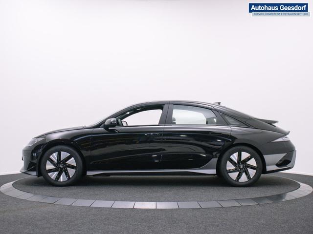 Hyundai IONIQ 6 77,4 kWh RWD / ACC LED Elekt. Heckklappe 2-Zonen Klimaaut. Alu 18" 