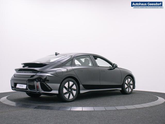 Hyundai IONIQ 6 77,4 kWh RWD / ACC LED Elekt. Heckklappe 2-Zonen Klimaaut. Alu 18" 