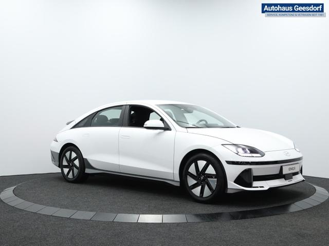 Hyundai IONIQ 6 77,4 kWh RWD / ACC LED Elekt. Heckklappe 2-Zonen Klimaaut. Alu 18" 