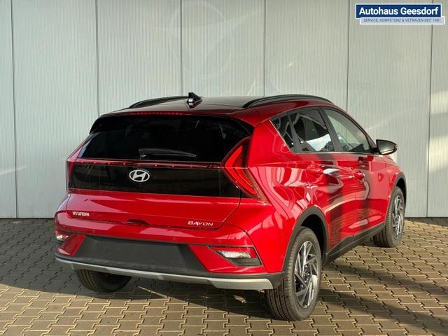 Hyundai BAYON Premium 1.0 T-GDI 100 PS 48V 7DCT / Keyless ACC Soundsystem BOSE Sitz + Lenkradheizung LED Navi PDC V&H Kamera Totwinkel Alu 16" 