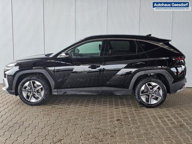 Hyundai TUCSON E-Motion 1.6 T-GDi 2WD HEV / Panoramadach ACC LED Sitz + Lenkradheizung Navi PDC V&H Kamera Alu 18" 