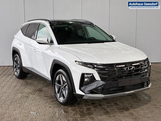 Hyundai TUCSON E-Motion 1.6 T-GDi 2WD HEV / Panoramadach ACC LED Sitz + Lenkradheizung Navi PDC V&H Kamera Alu 18" 