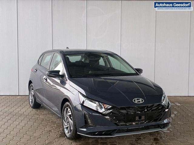 Hyundai i20 Comfort+ 1.0 T-GDI 6MT / Navi PDC m. Kamera Alu 16" 