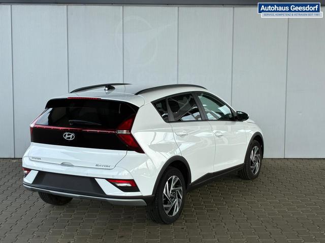 Hyundai BAYON Comfort 1.2 GDI 79 PS 5MT / LED Tempomat Navi R&uuml;ckfahrkamera Alu 16" 