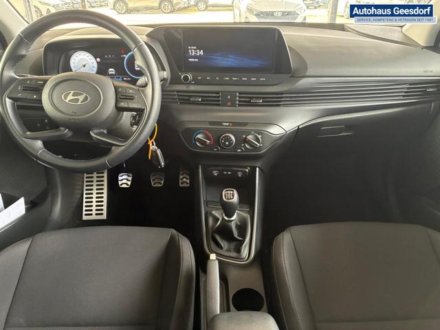 Hyundai BAYON Comfort 1.2 GDI 79 PS 5MT / LED Tempomat Navi R&uuml;ckfahrkamera Alu 16" 