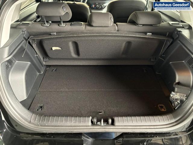 Hyundai i20 Pure 1.2 MPI / Navi PDC Hinten + Kamera Abgedunkelte Scheiben Tempomat Alu 16" 