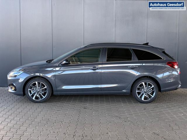 Hyundai i30 Kombi Comfort Plus 1.5 GDI / Lenkr. & Sitzheizung LED Keyless Alu17 Privacy PDC V.&H. m. Kamera 