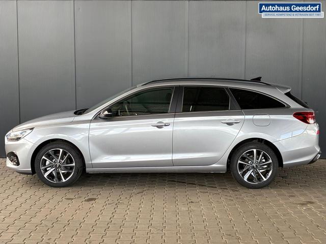 Hyundai i30 Kombi Comfort Plus 1.0 TGDI / Navi Sitz & Lenkr.Heiz. Keyless LED Alu17 