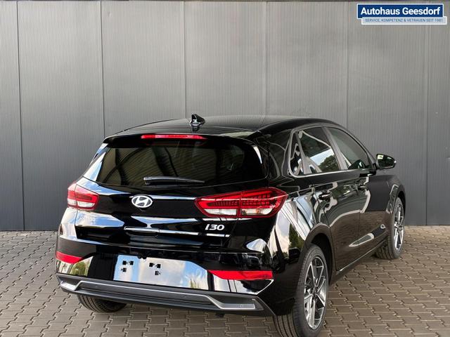Hyundai i30 Comfort Plus 1.0 TGDI DCT/ ACC / PDC V.&H.Kamera Keyless Sitz & Lenkr.Heiz./ LED Alu 17 