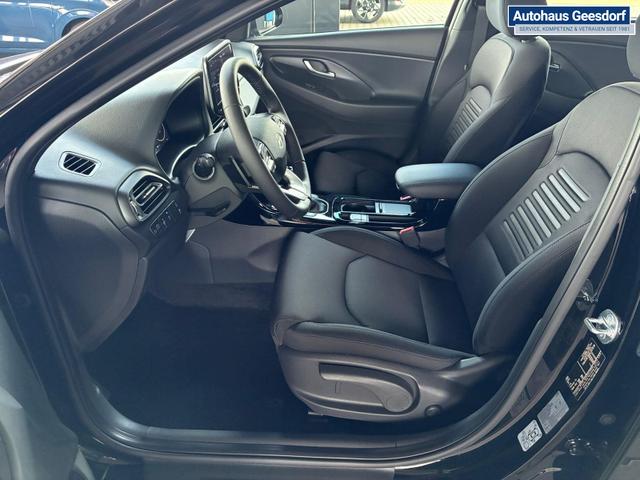 Hyundai i30 Comfort Plus 1.0 TGDI DCT/ ACC / PDC V.&H.Kamera Keyless Sitz & Lenkr.Heiz./ LED Alu 17 