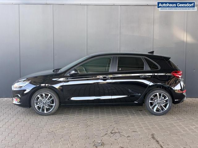 Hyundai i30 Comfort Plus 1.0 T-GDI Navi / PDC V+H mit Kamera Shz Vorne LED Alu 17'' 
