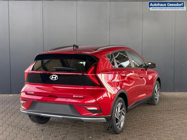 Hyundai BAYON Comfort Plus 1.2 MPI / Sitz + Lenkradheizung PDC V&H Kamera LED Tempomat Keyless Alu 16" 