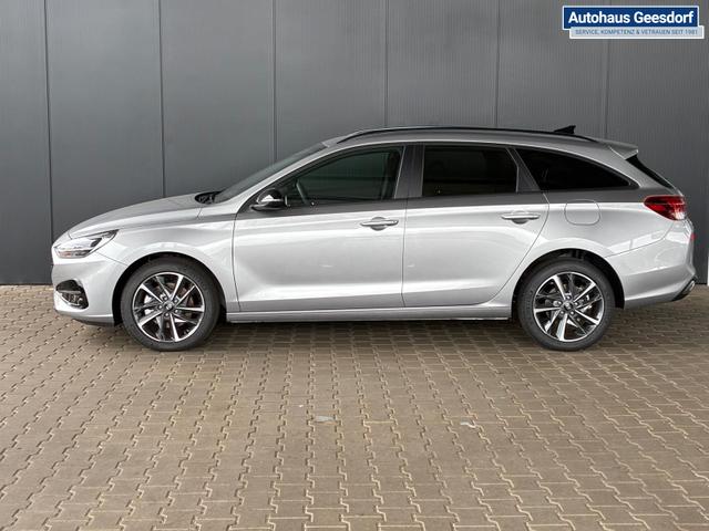 Hyundai i30 Kombi Comfort Plus 1.0 TGDI DCT / Navi Sitz + Lenkradheizung PDC V&H Kamera LED Alu 17" 
