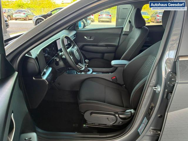 Hyundai KONA Comfort 1.0 T-GDI 2WD / Navi Keyless PDC V.&H. Kamera Sitz & Lenkr.Heiz./ LED Alu 18" 