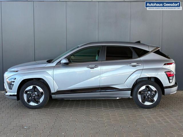 Hyundai KONA EV Comfort 65,4 kWh / Navi ACC Shz Vorne + lenkradheizung LED ALU 17'' 