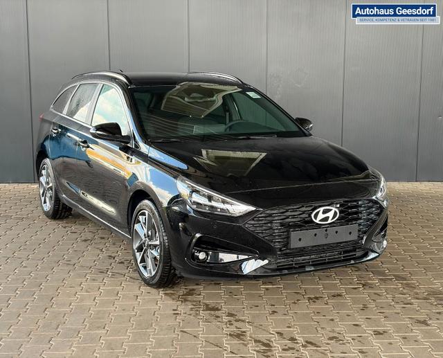 Hyundai i30 Kombi Comfort Plus 1.0 TGDI DCT/ Navi / Sitz + Lenkradheizung PDC V&H Kamera LED Alu 17" 