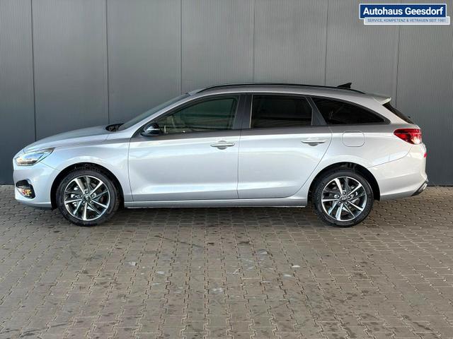 Hyundai i30 Kombi Comfort Plus 1.0 TGDI DCT Navi/ Adaptiver Tempomat/ Totwinkel Assistent/ Alu 17" 