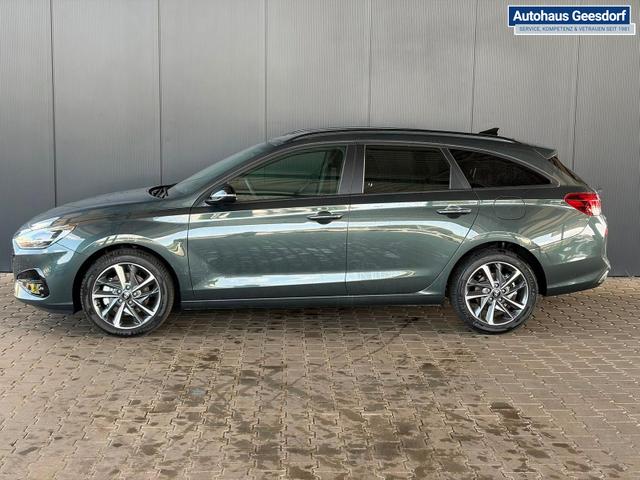 Hyundai i30 Kombi Comfort Plus 1.0 TGDI DCT Navi/ Adaptiver Tempomat/ Totwinkel Assistent/ Alu 17" 