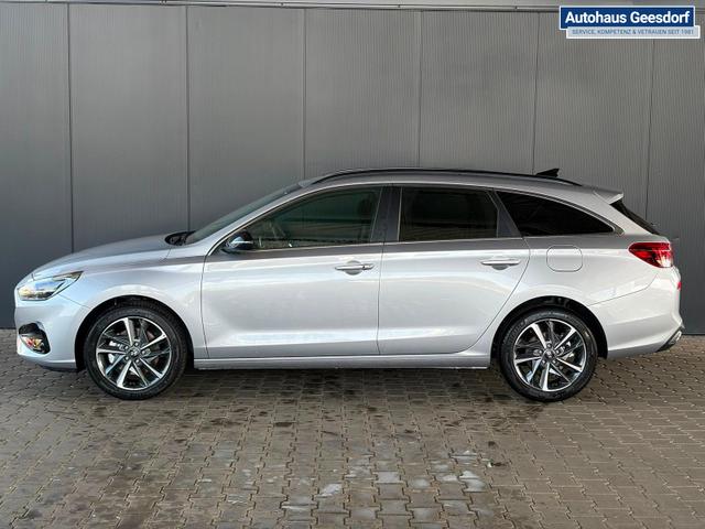 Hyundai i30 Kombi Comfort Plus 1.0 T-GDI DCT Navi/ Totwinkel Assistent/ PDC V&H + Kamera/ Alu 17" 