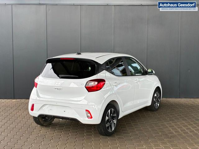 Hyundai i10 MPI 1.0 63PS Comfort / CarPlay Navi Kamera Tempomat Alu 15'' 