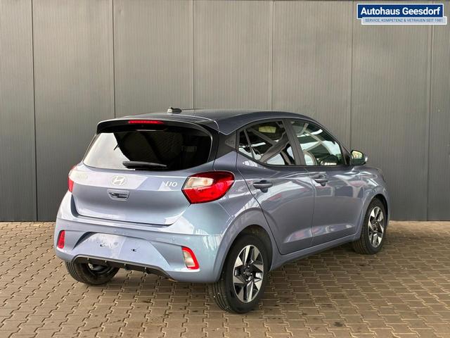 Hyundai i10 MPI 1.0 63PS Comfort / CarPlay Navi Kamera Tempomat Alu 15'' 