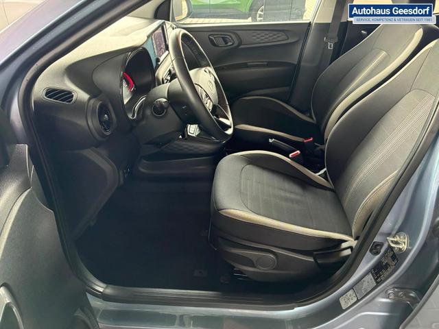Hyundai i10 MPI 1.0 63PS Comfort / CarPlay Navi Kamera Tempomat Alu 15'' 