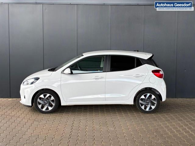 Hyundai i10 MPI 1.0 63PS Comfort / CarPlay Navi Kamera Tempomat Alu 15'' 